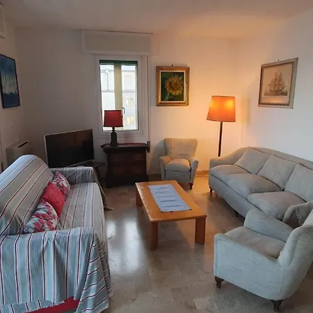 Beachfront With Terrace, Lido, Venice * ヴェネツィア・リド島